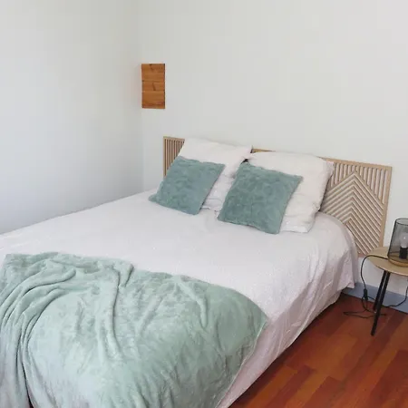Renove 2 55m2 Parking Prive Et Wifi Appartement